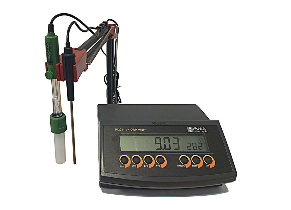 دستگاه PH سنج